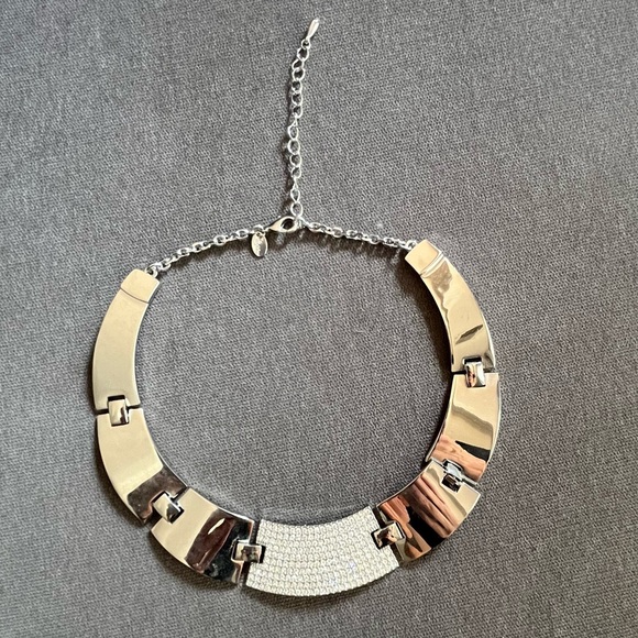 Lia Sophia DYNASTY Necklace - Picture 6 of 10